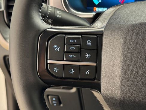 New 2025 Ford F150 Platinum w/ FX4 Off-Road Package image 18