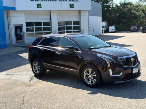 Certified 2020 Cadillac XT5 Premium Luxury AWD/4WD image 7