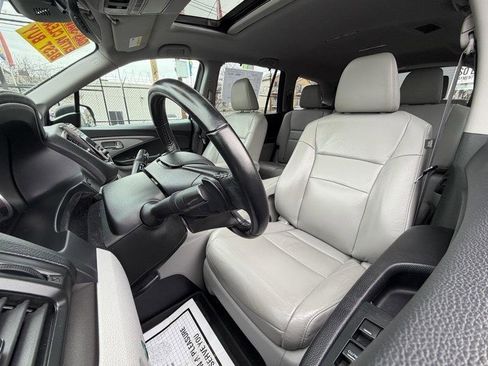 Used 2021 Honda Pilot Special Edition image 10