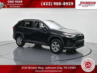 Used 2023 Toyota RAV4 XLE AWD/4WD video 1