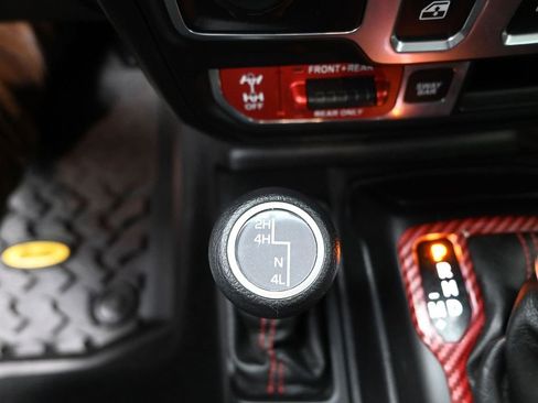 Used 2020 Jeep Wrangler Rubicon w/ Cold Weather Group image 18