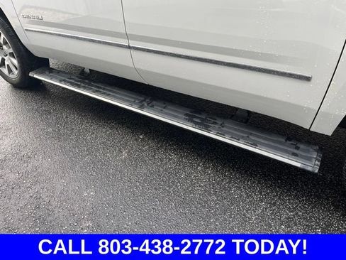 Used 2018 GMC Yukon XL Denali w/ Open Road Package AWD/4WD image 36