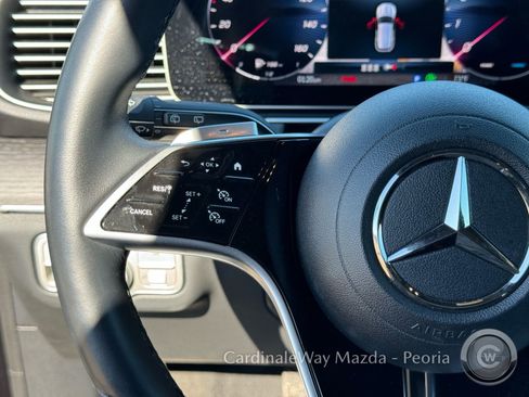 Used 2025 Mercedes-Benz GLE 350 4MATIC image 25