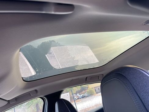 New 2026 Nissan Leaf Platinum+ w/ Cargo Package (Platinum+) image 19