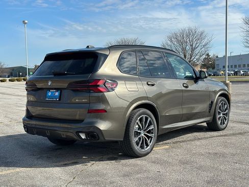 New 2026 BMW X5 xDrive40i w/ M Sport Package AWD/4WD image 5