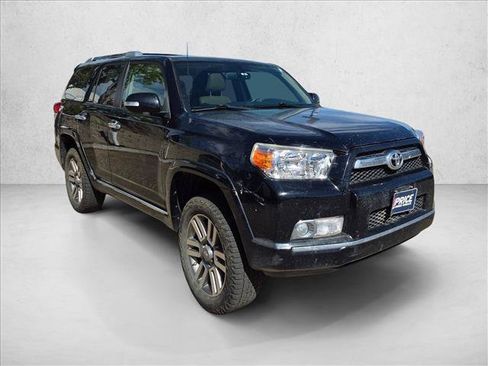 Used 2011 Toyota 4Runner Limited AWD/4WD image 3