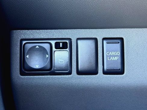 Used 2018 Nissan Frontier SV RWD image 20