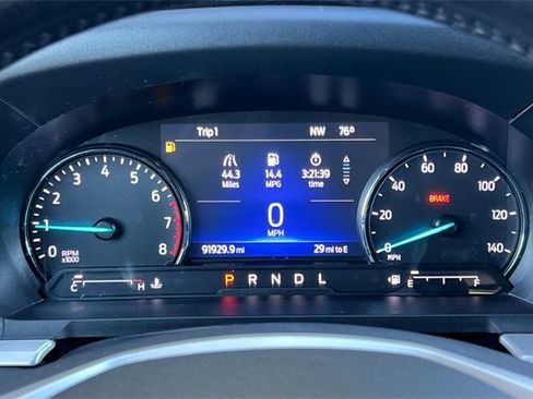 Used 2022 Ford Explorer XLT w/ Equipment Group 202A image 30