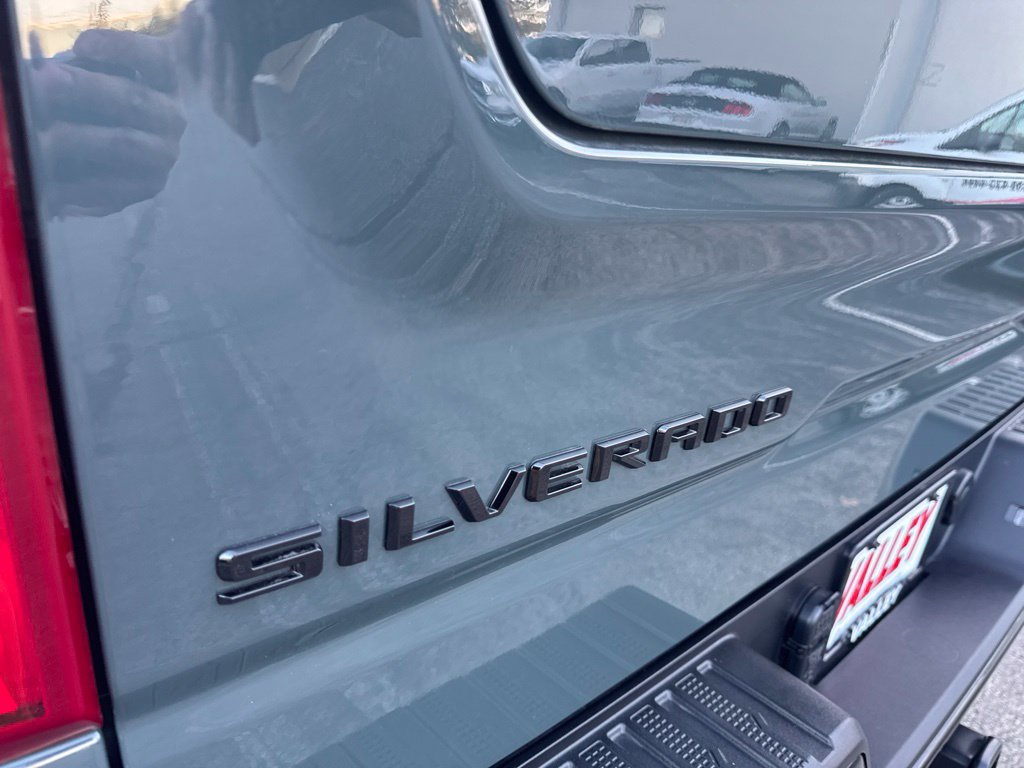 Used 2025 Chevrolet Silverado 1500 LT Trail Boss w/ Convenience Package II AWD/4WD image 53