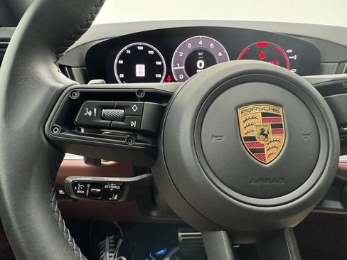 Used 2025 Porsche Cayenne S AWD/4WD image 22