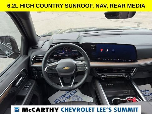 Used 2025 Chevrolet Tahoe High Country AWD/4WD image 56