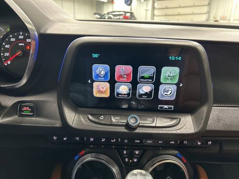 Used 2017 Chevrolet Camaro SS image 18