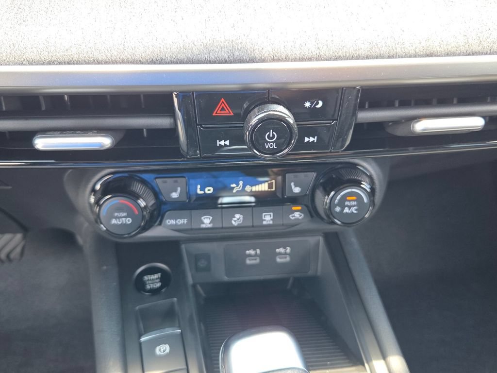 New 2026 Nissan Kicks SV w/ Cold Weather Package FWD image 20