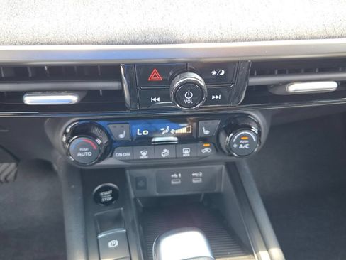 New 2026 Nissan Kicks SV w/ Cold Weather Package FWD image 20