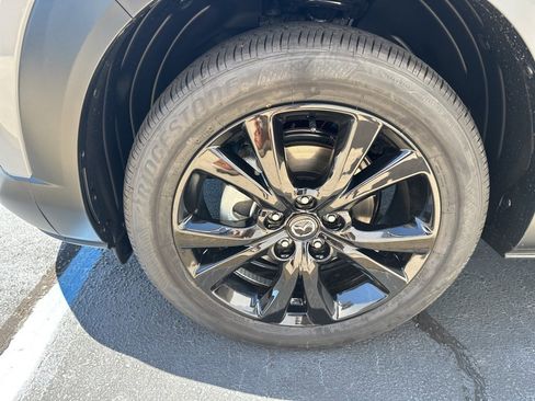 New 2025 MAZDA CX-30 AWD 2.5 S w/ Select Sport Pkg image 4