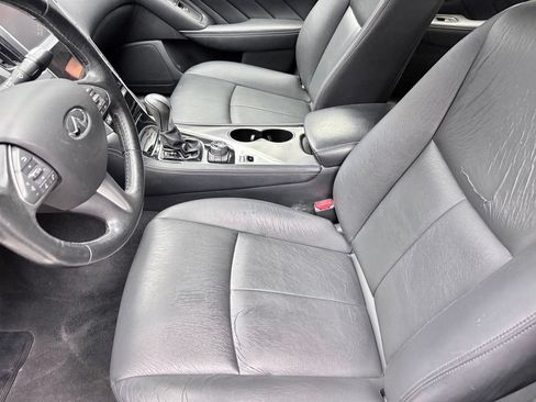 Used 2015 INFINITI Q50 AWD w/ Moonroof Package image 10