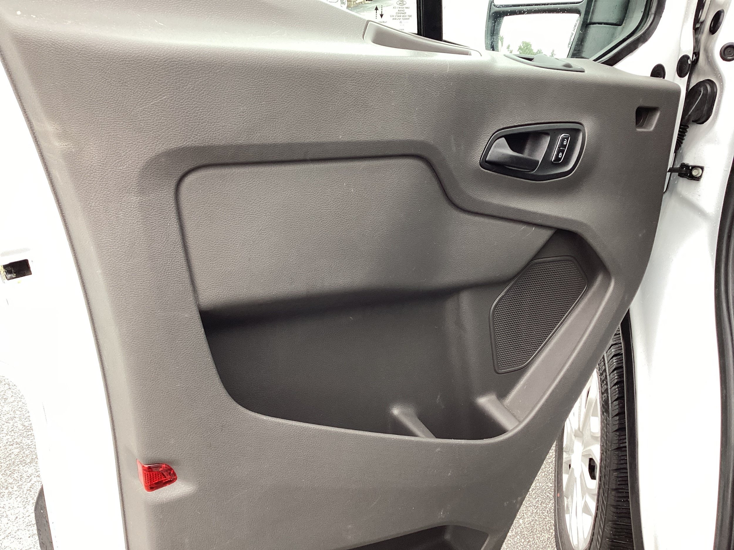 Used 2025 Ford Transit 250 Low Roof w/ Exterior Upgrade Package RWD image 16
