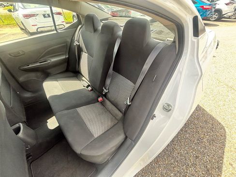Used 2023 Nissan Versa S FWD image 49