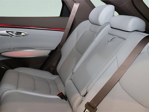 New 2026 Genesis GV70 2.5T Advanced image 11