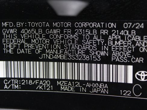 Used 2025 Toyota Corolla SE FWD image 38
