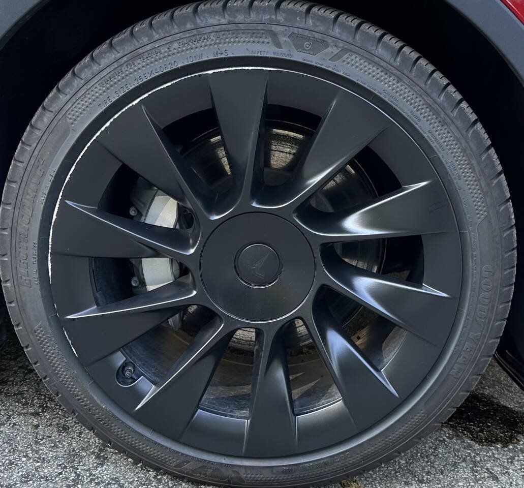 Used 2021 Tesla Model Y Long Range AWD/4WD image 12