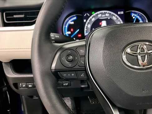Used 2024 Toyota RAV4 XLE w/ Convenience Package AWD/4WD image 24