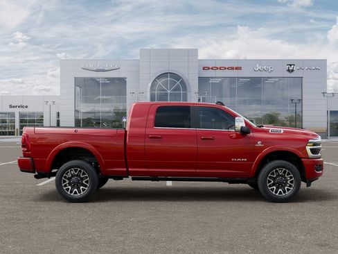 New 2026 RAM 2500 Limited AWD/4WD image 22
