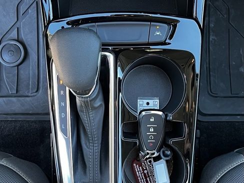 Used 2024 Chevrolet Trax ACTIV w/ Driver Confidence Package image 22