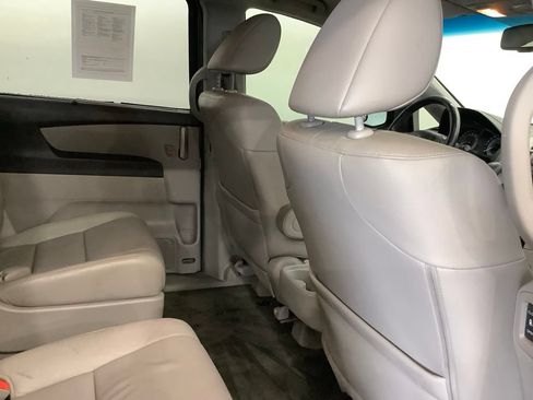 Used 2013 Honda Odyssey EX-L image 37