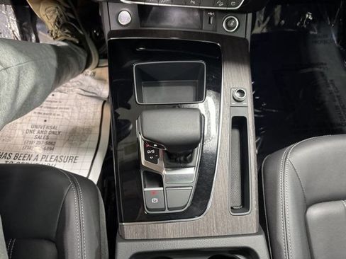 Certified 2023 Audi Q5 Premium w/ Convenience Package AWD/4WD image 20