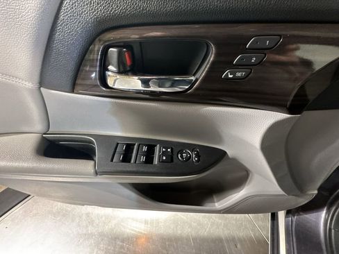 Used 2016 Honda Accord EX-L image 19