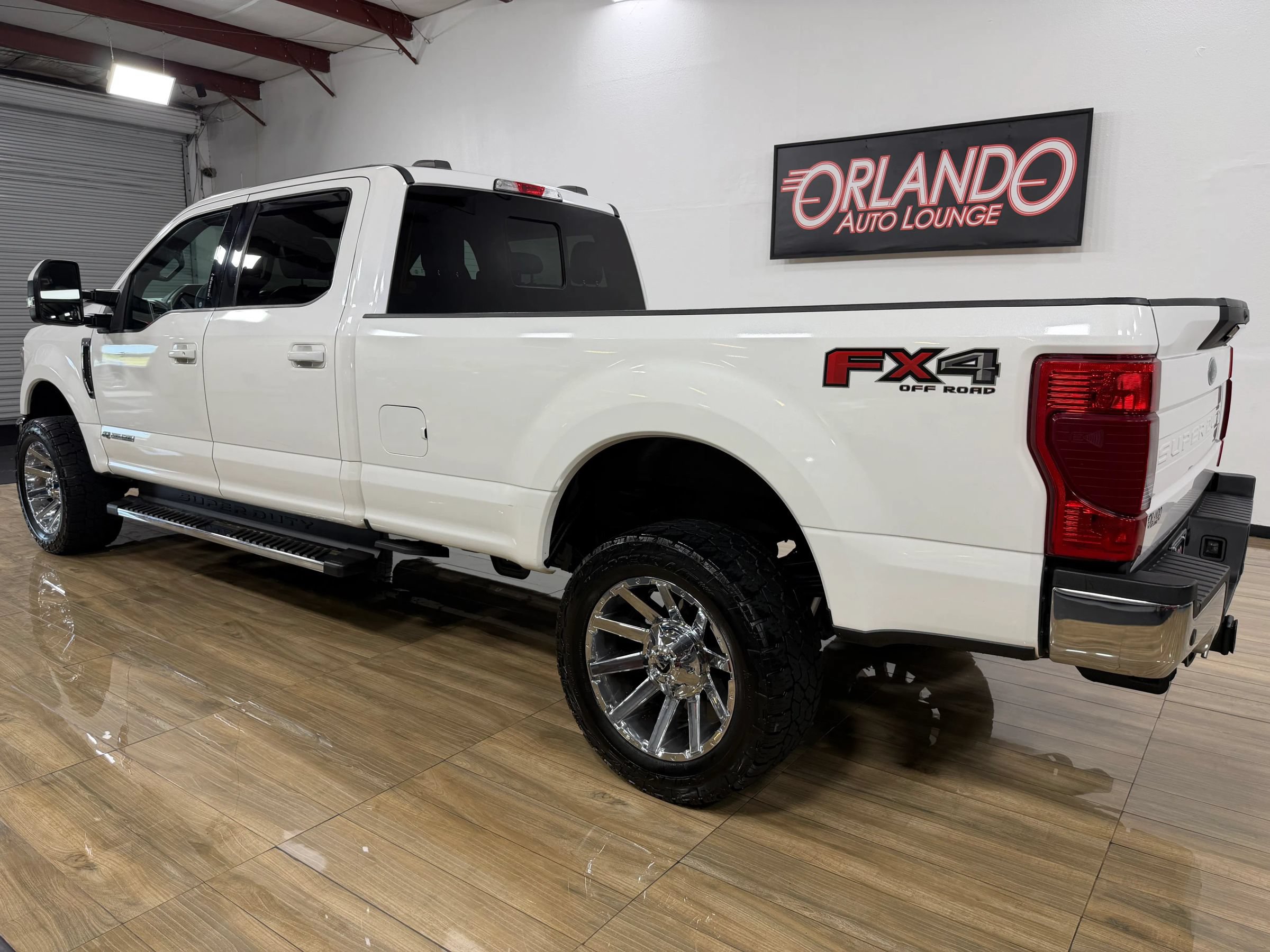 Used 2022 Ford F350 Lariat AWD/4WD image 10