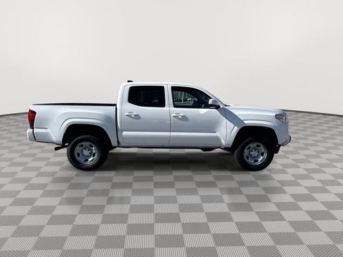 Used 2021 Toyota Tacoma SR image 10