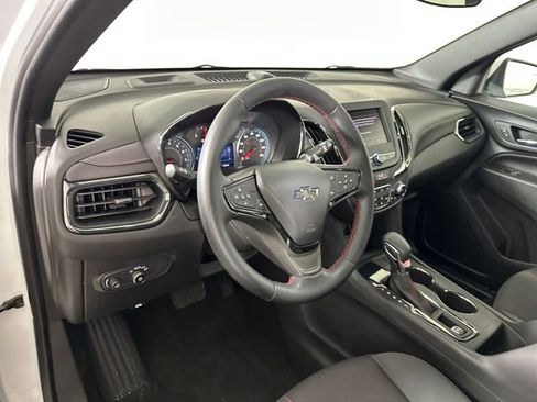 Used 2024 Chevrolet Equinox RS image 17