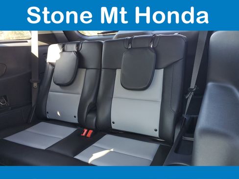 Used 2022 Ford Explorer XLT w/ Equipment Group 202A image 13