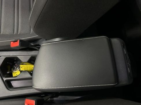 Used 2024 Volkswagen Tiguan S image 17