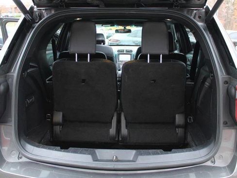 Used 2017 Ford Explorer Sport w/ Equipment Group 401A image 30