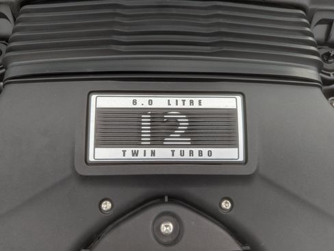 Used 2018 Bentley Bentayga Mulliner image 68