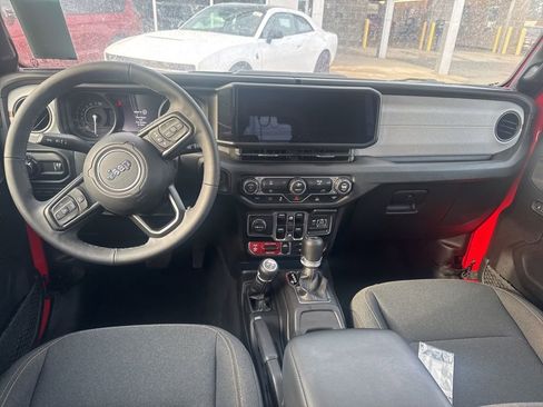 Used 2025 Jeep Wrangler Unlimited Sport S 4xe image 11