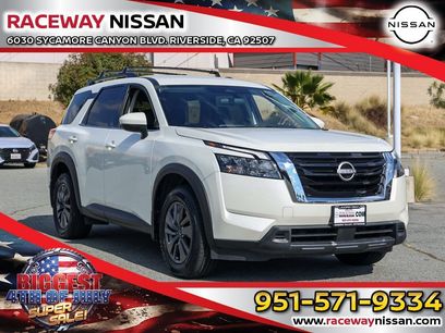 Used 2024 Nissan Pathfinder SV