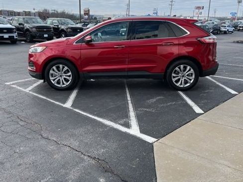Used 2024 Ford Edge Titanium w/ Class II Trailer Tow Package image 3