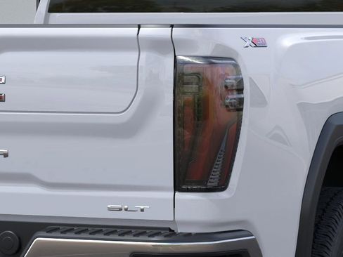 New 2025 GMC Sierra 2500 SLT w/ SLT Convenience Package image 13