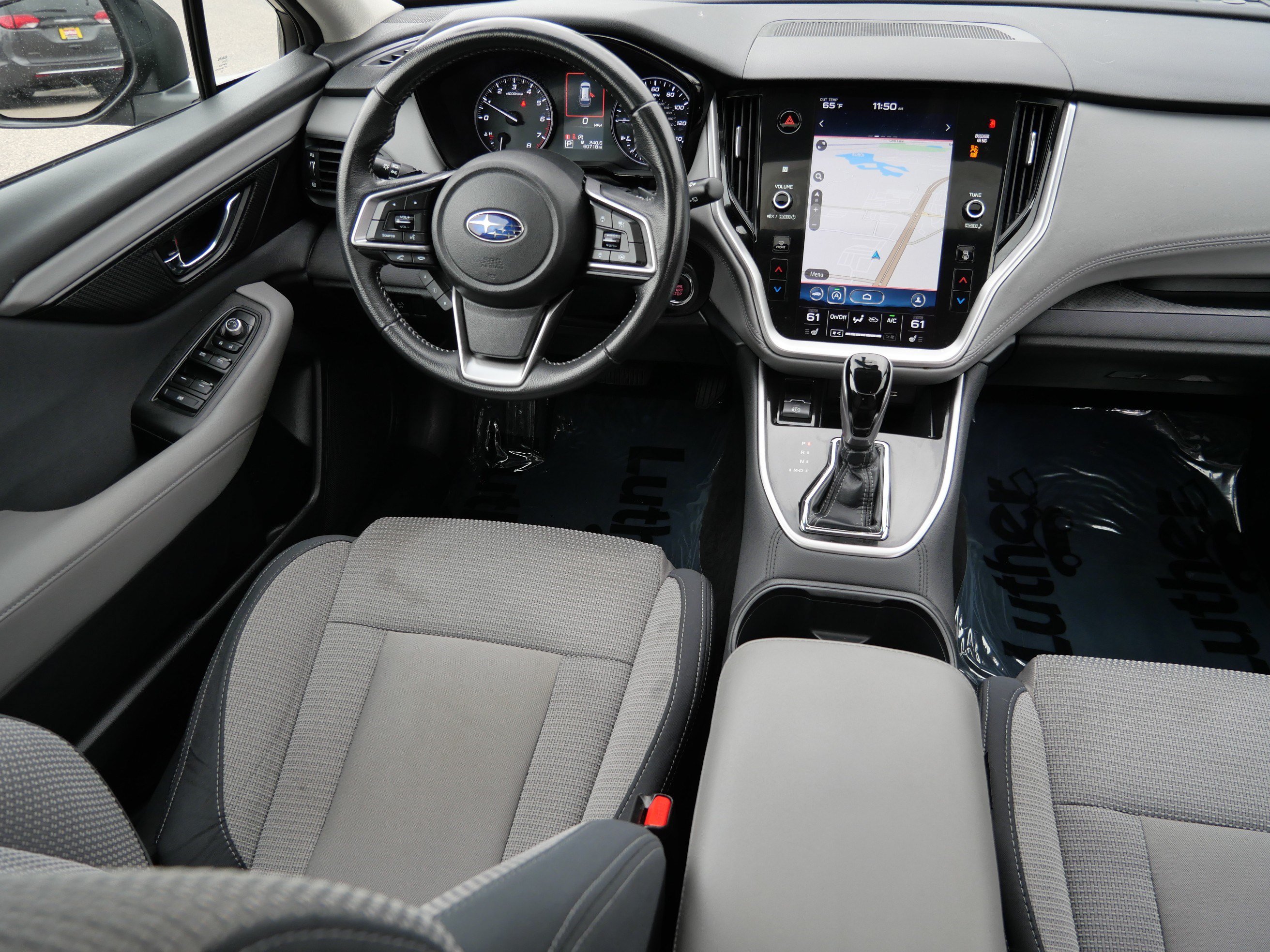 Used 2022 Subaru Outback Premium AWD/4WD image 9
