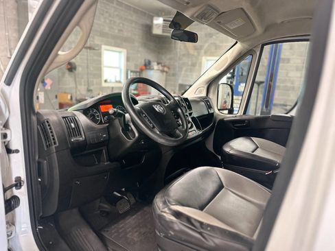 Used 2018 RAM ProMaster 1500 image 13