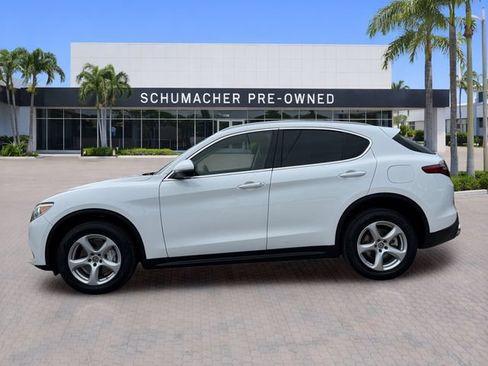Used 2019 Alfa Romeo Stelvio RWD image 4