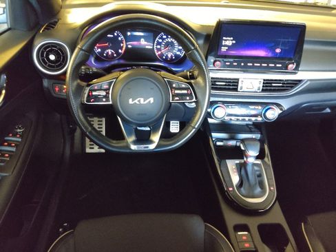 Used 2024 Kia Forte GT-Line w/ GT-Line Premium Package FWD image 22