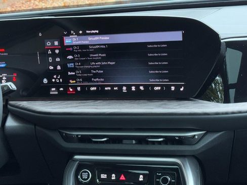 Used 2025 Audi Q5 Premium Plus w/ Premium Plus image 13