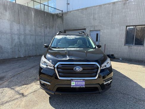 Used 2022 Subaru Ascent Limited w/ Technology Package AWD/4WD image 9