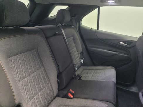 Used 2024 Chevrolet Equinox LT image 19
