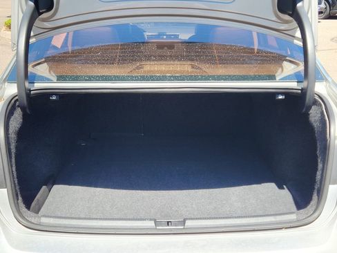 Used 2013 Volkswagen Passat 2.5 SE image 12